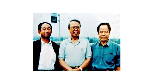 楊金泉、劉俊謙與聯(lián)合國副秘書長的合影